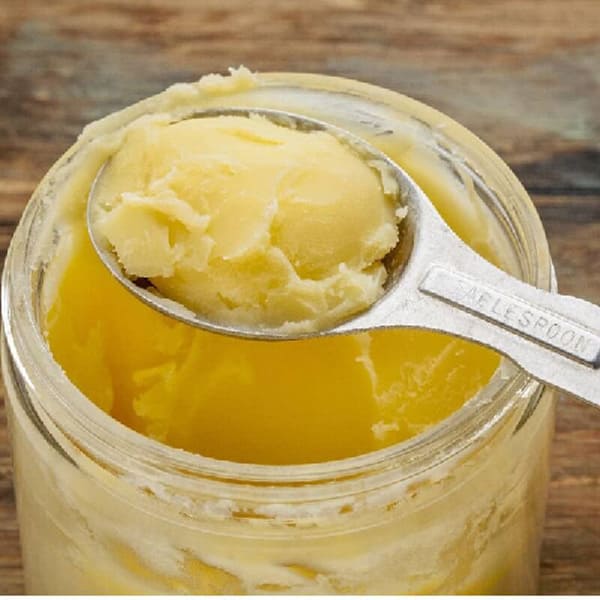 Sara's Spring Chicken Duck Fat - 4oz Jar